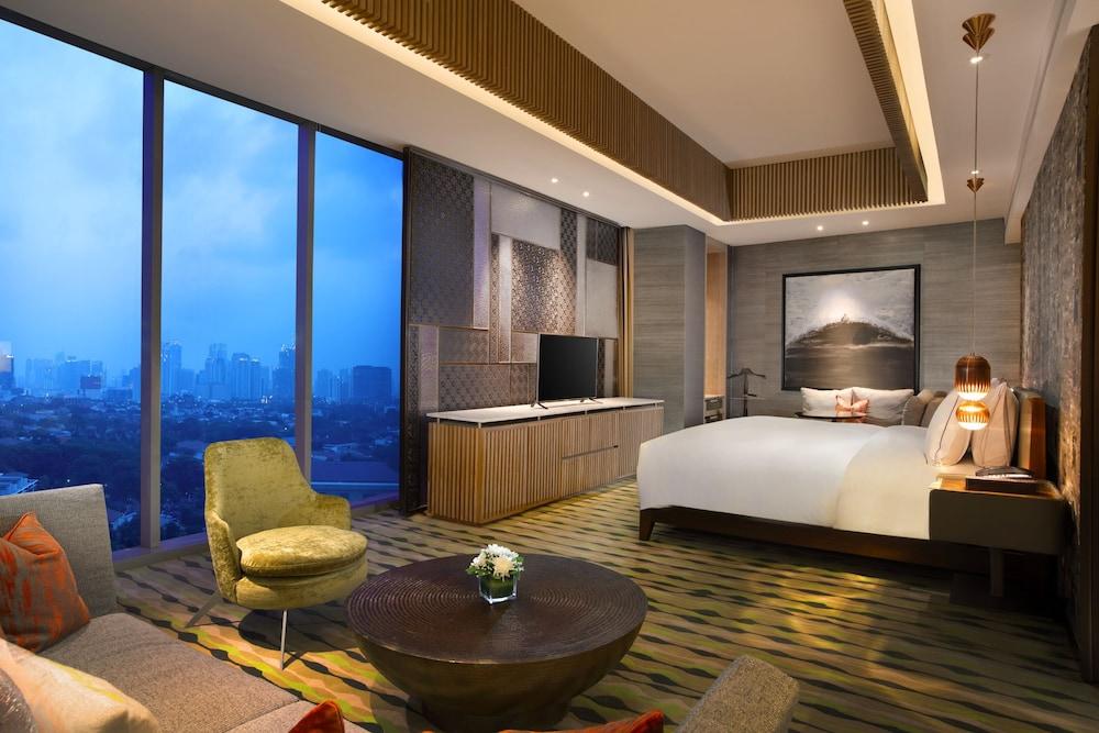Doubletree By Hilton Jakarta - Diponegoro Dış mekan fotoğraf Deluxe Suite