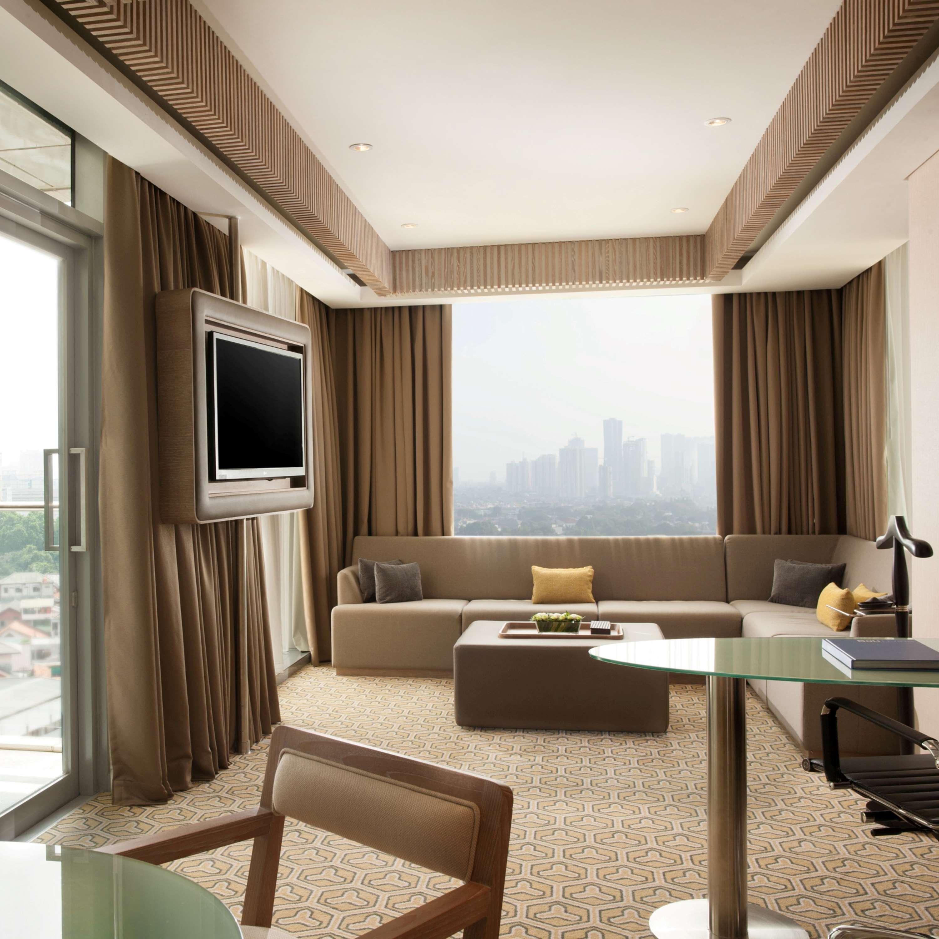 Doubletree By Hilton Jakarta - Diponegoro Dış mekan fotoğraf Living room
